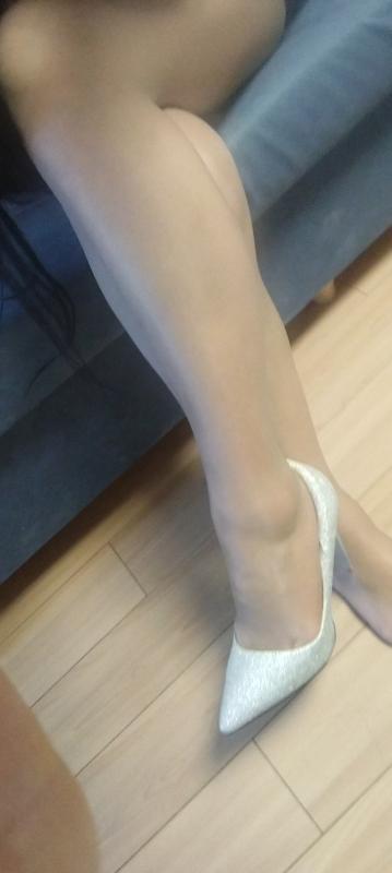 喜欢腿的丝袜的看过来 第2张