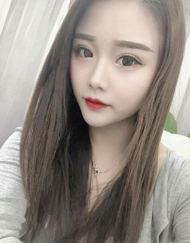 服务不错的美女 第3张