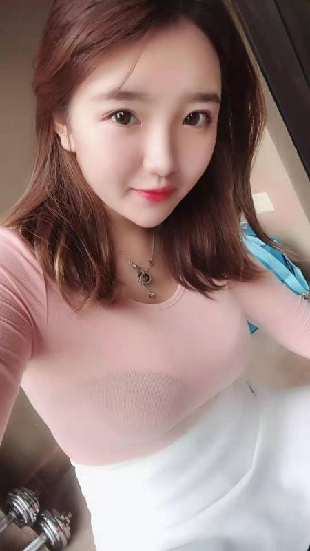 龙岗大胸骚妹 第2张