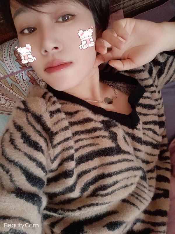 风骚黑丝少妇 第2张