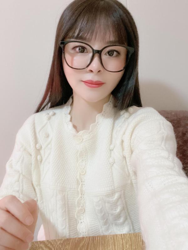 江岸嫩妹小可爱 第2张