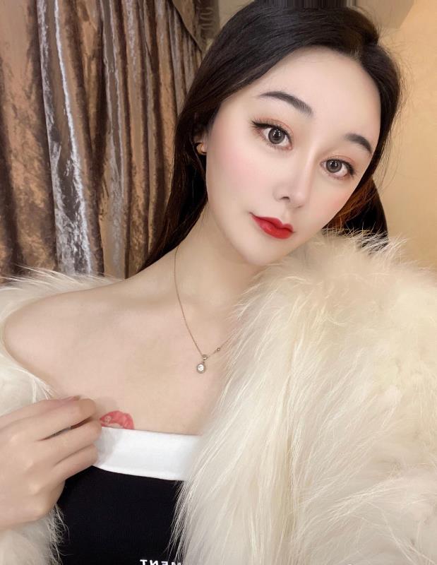 颜值在线服务不错的妹妹 第1张