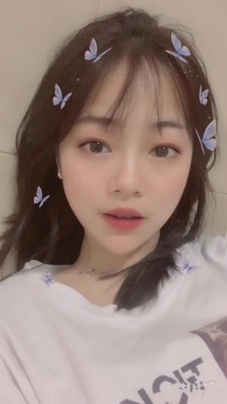 00后静静 第1张