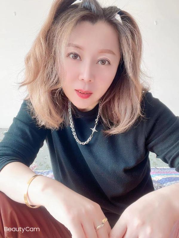 会喷水美女薇薇 第4张