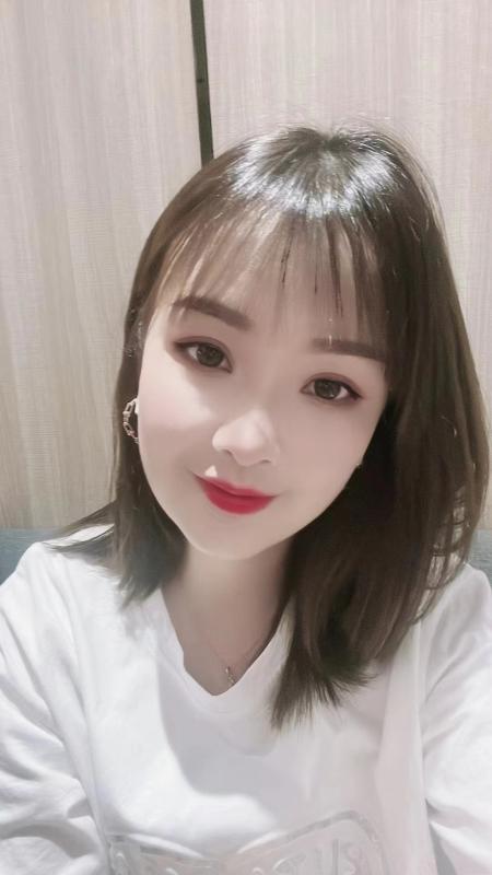 龙华美臀小姐姐潇潇 第2张