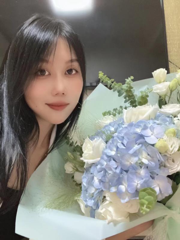 江宁长腿美女 第2张