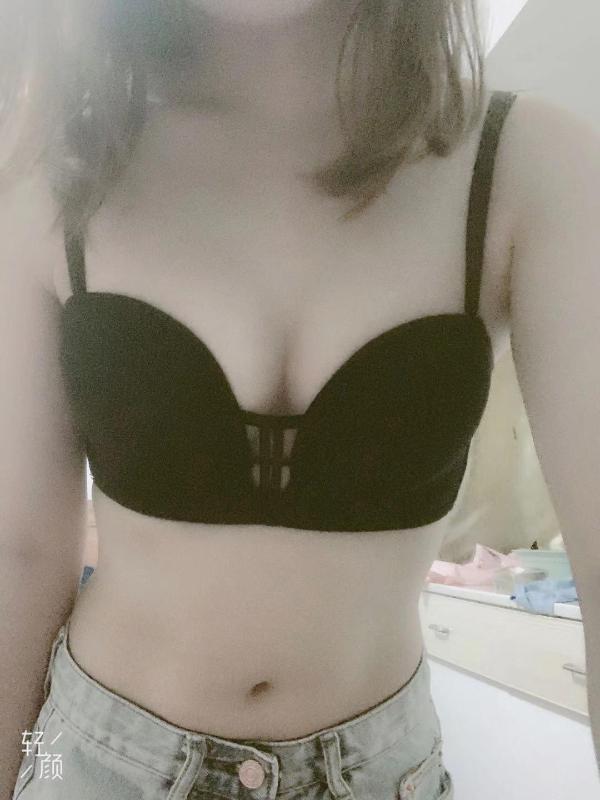 福田性感温婉小雅 第3张