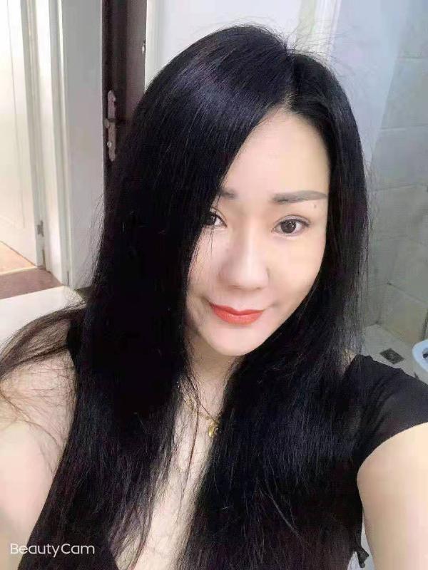 秦淮气质骚妇 第2张