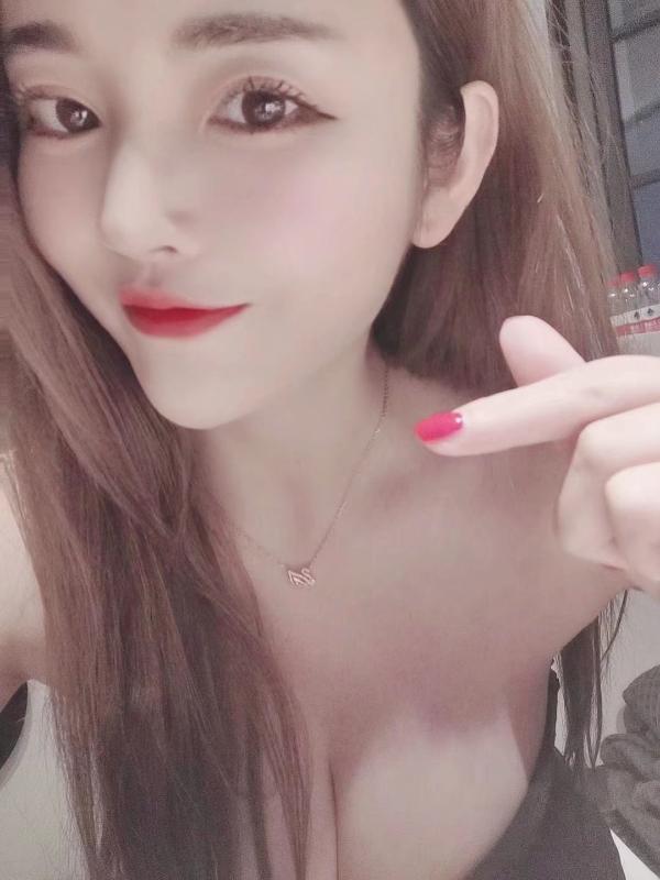 大胸歆妮 第4张