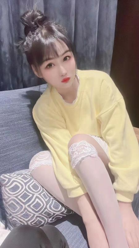 大长腿柚柚 第1张