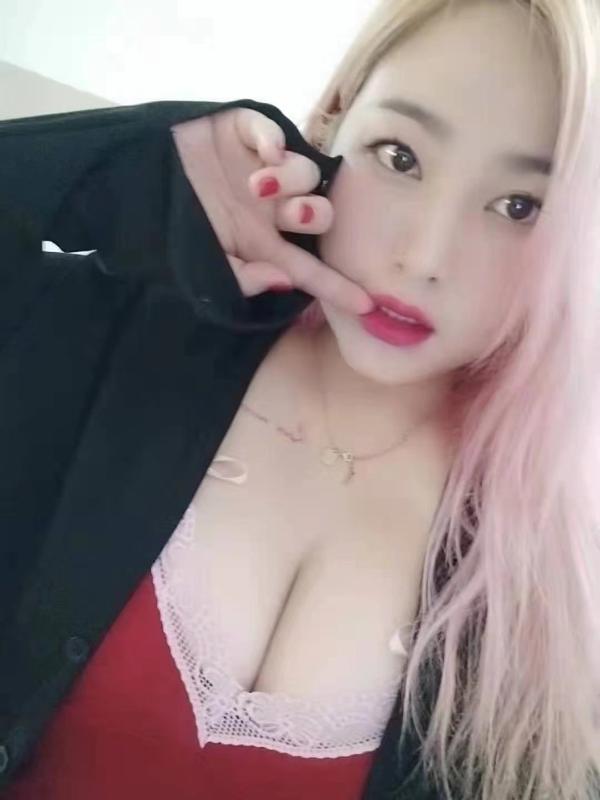 爆乳希儿 第2张