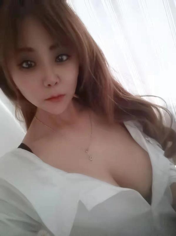 宝山漂亮小姐姐 第1张
