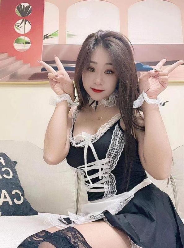 大胸小骚货念念 第1张
