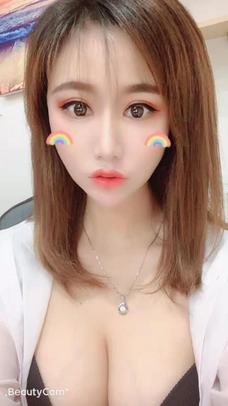 段家滩性感大胸小燕 第1张