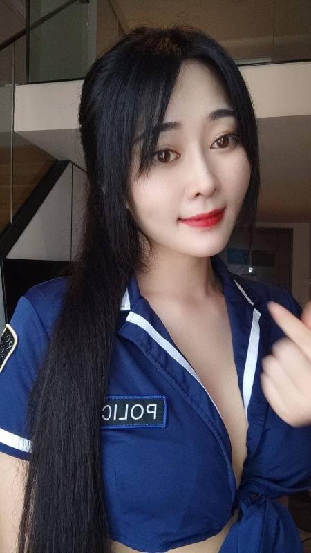 天山区兼职小姐姐 第2张