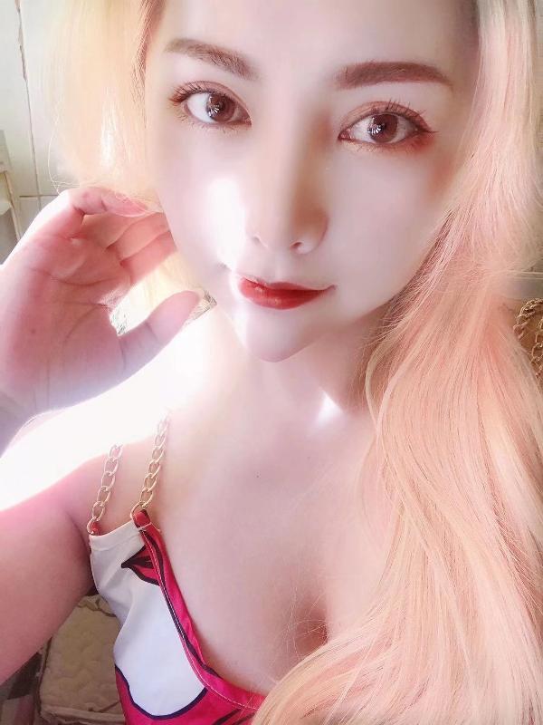 市区整容妹 第2张