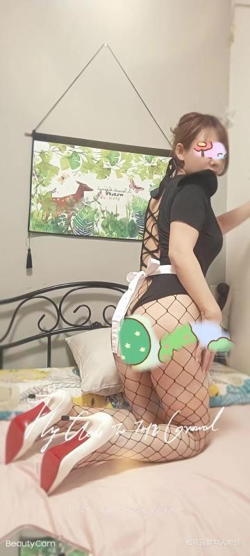 天河区大胸妹 第2张