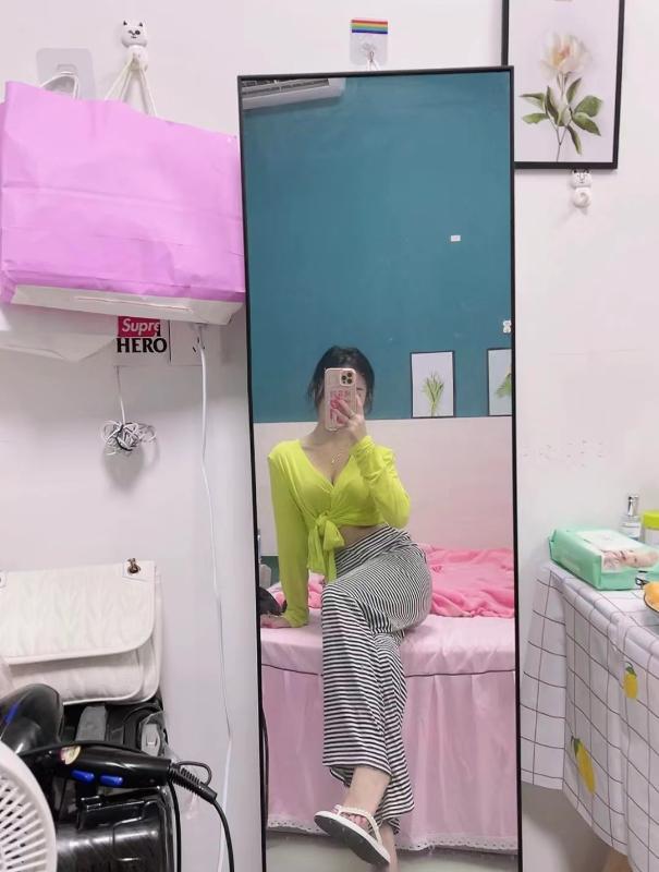 貌美温柔小妹 第1张