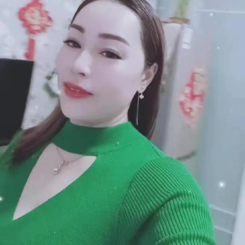 非常骚的熟妇 第1张