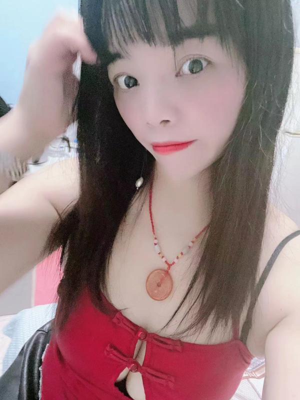 爆菊龙华希儿 第1张