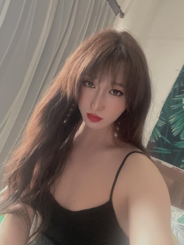 伪娘黛儿 第2张
