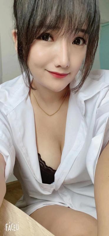 龙华新人依依 第4张