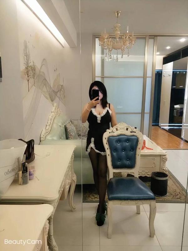 万虹广场楼凤 第1张