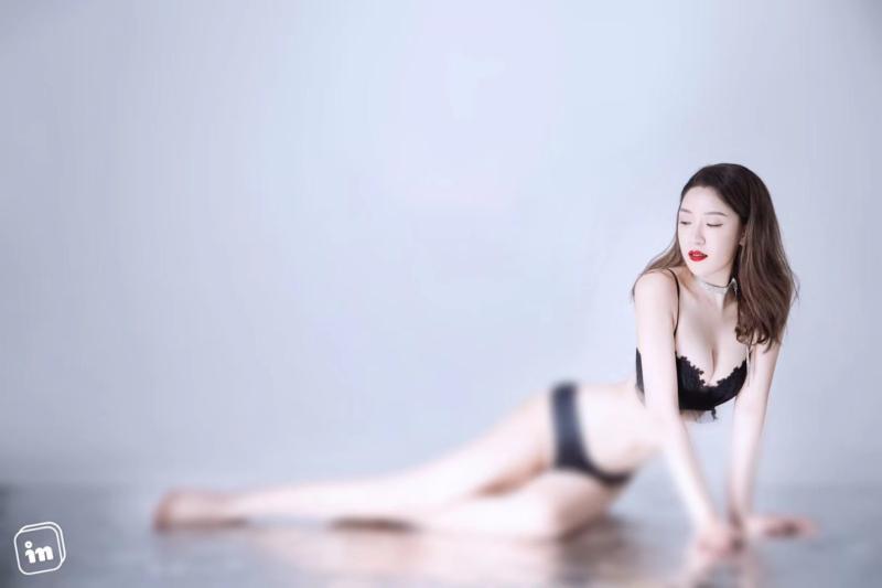 颜值在线的小姐姐 第1张