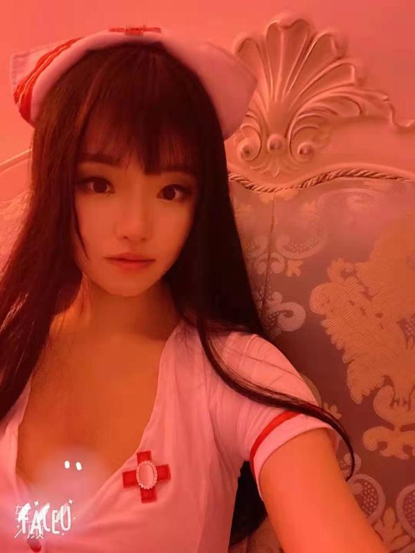 向西村大奶尤金 第1张