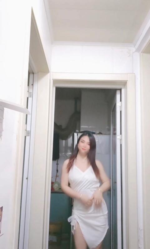 济宁便宜小姐姐 第2张