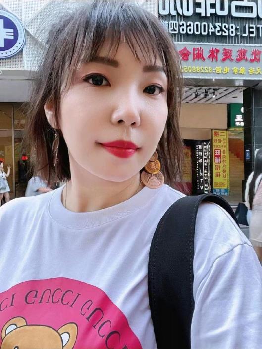 体验感十足大胸 第1张
