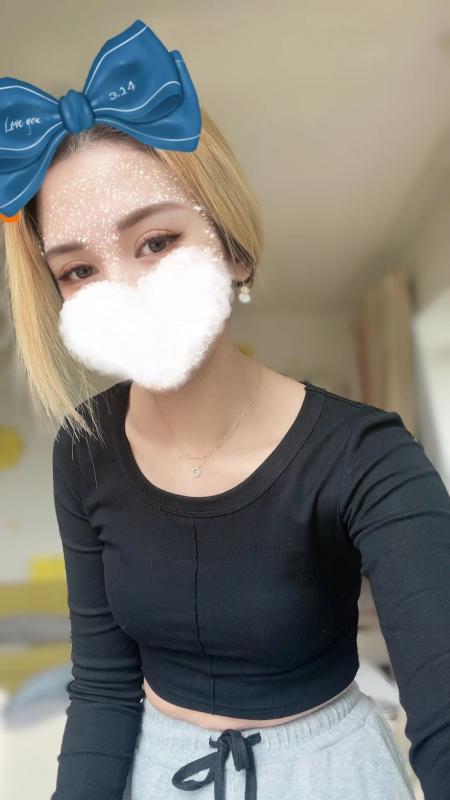 南京龙江地铁口蜜桃臀 第3张