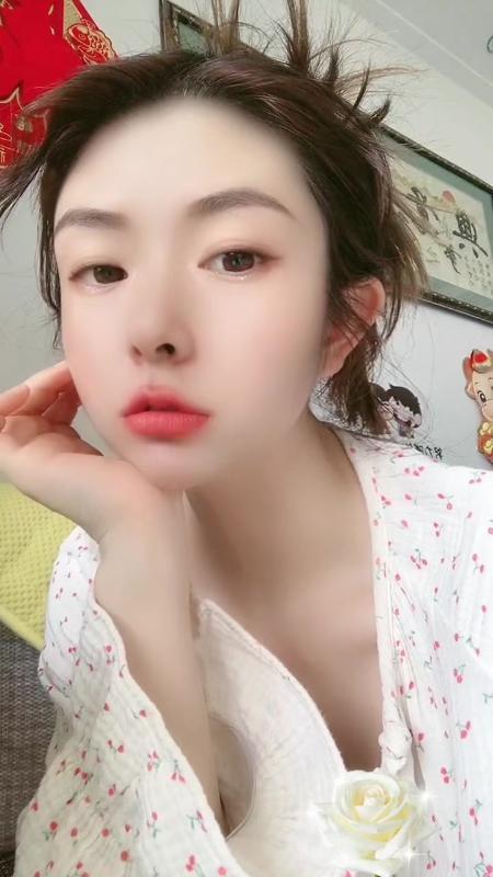 福田的小姐姐 第1张