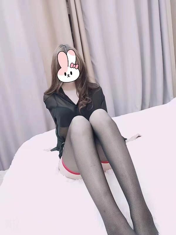 大长腿小姐姐 第3张