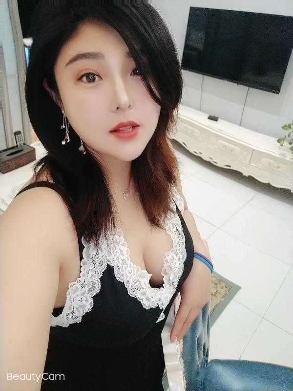 济南大奶熟女 第1张