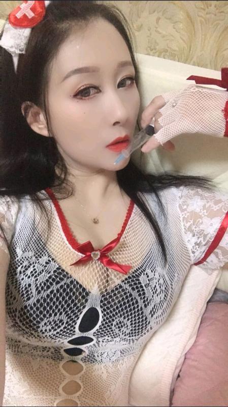 鼓楼制服丝袜诱惑 第1张