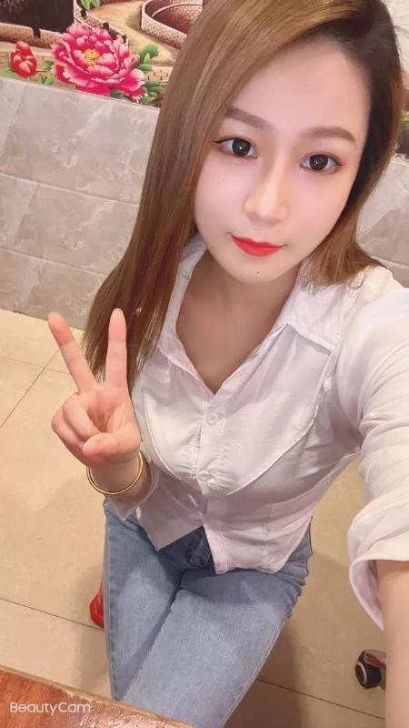 江岸楼凤妹子娜娜 第1张