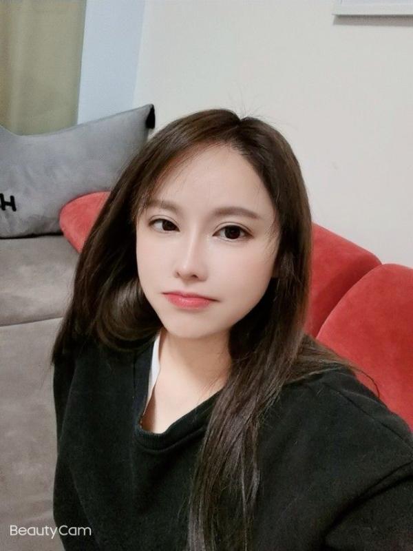 热情小姐姐口活不错 第2张