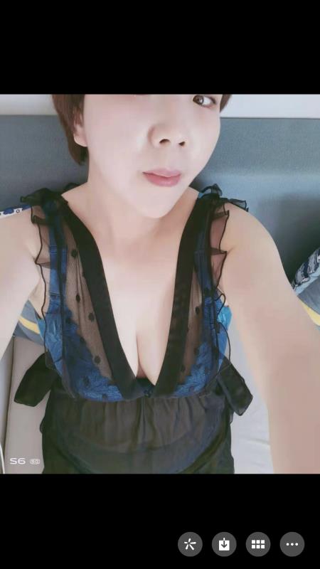 熟女燕子 第1张
