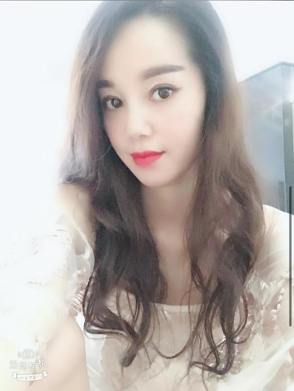 美腿骚妹子楠楠 第3张