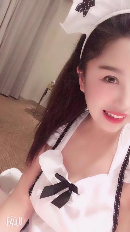 天河制服诱惑女 第2张