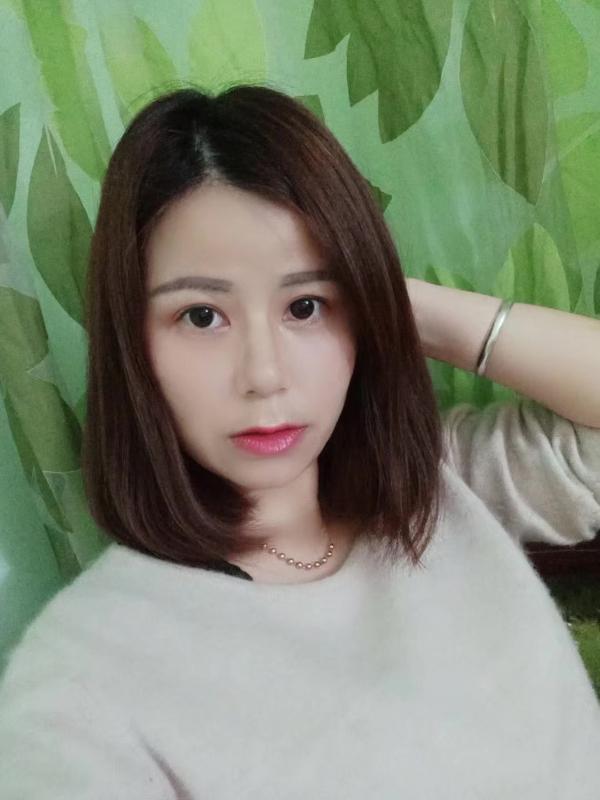 相对年轻的熟女少妇 第1张