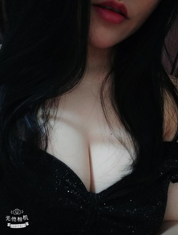 广州体育西巨乳熟妇 第3张
