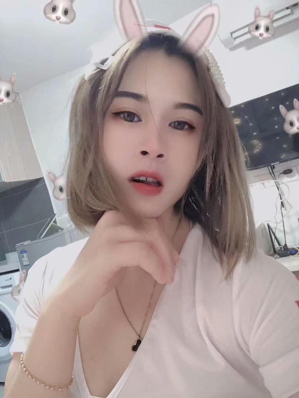 罗湖区水嫩多汁小姐姐 第1张