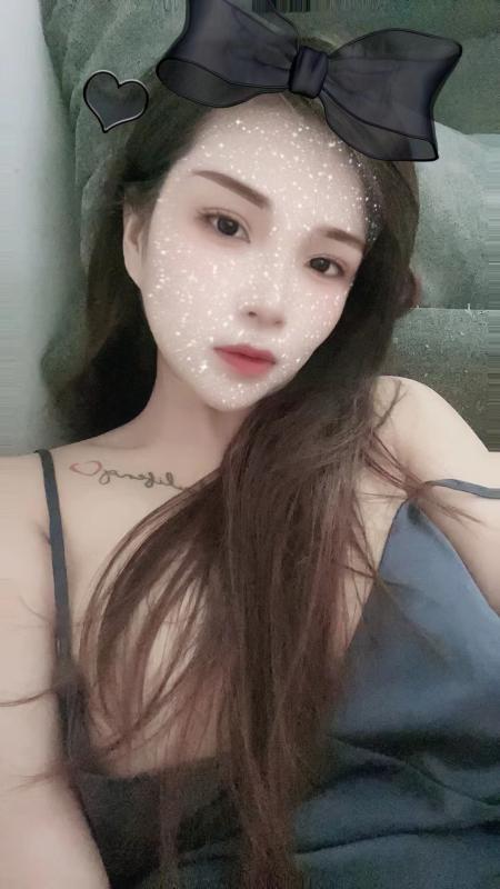 惠台的骚货大胸美女 第1张