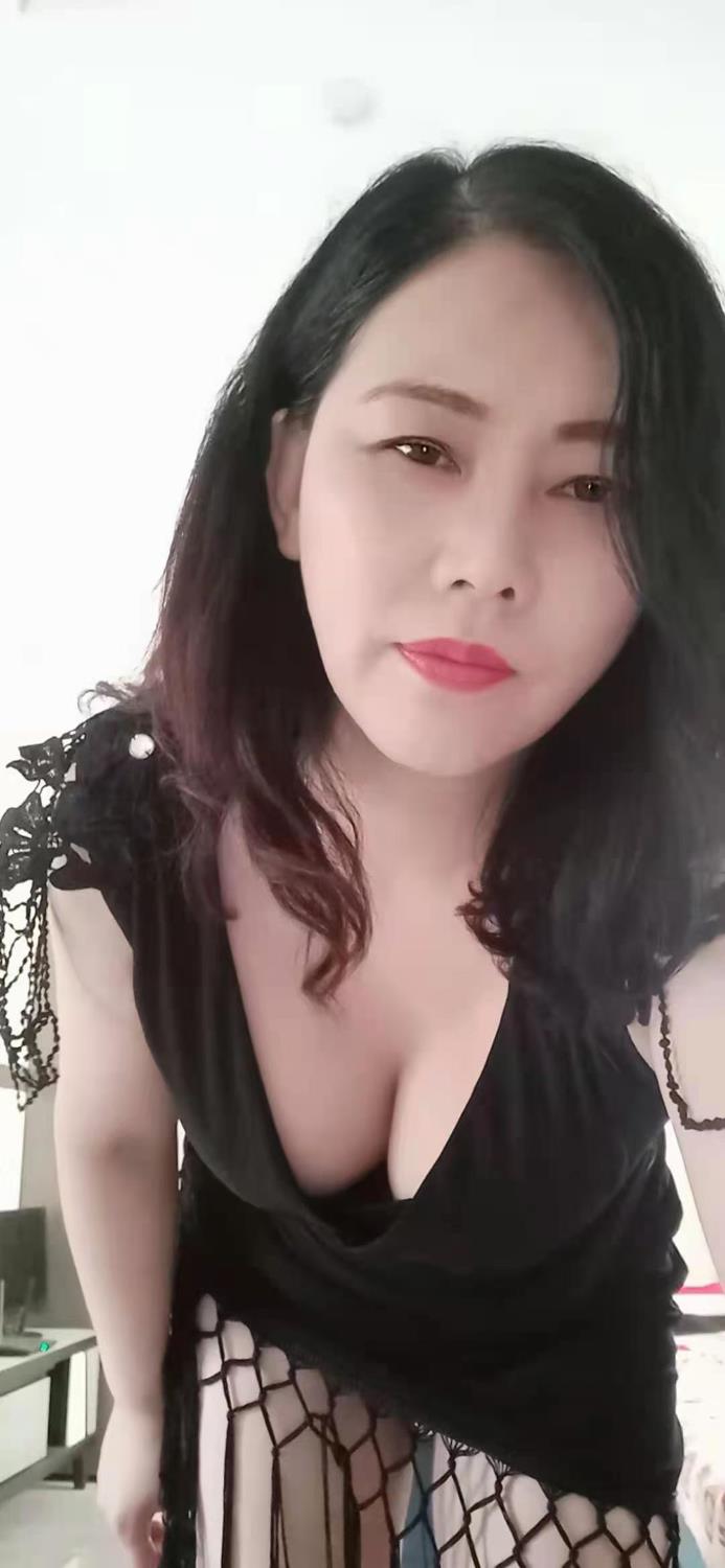 水多骚少妇 第1张