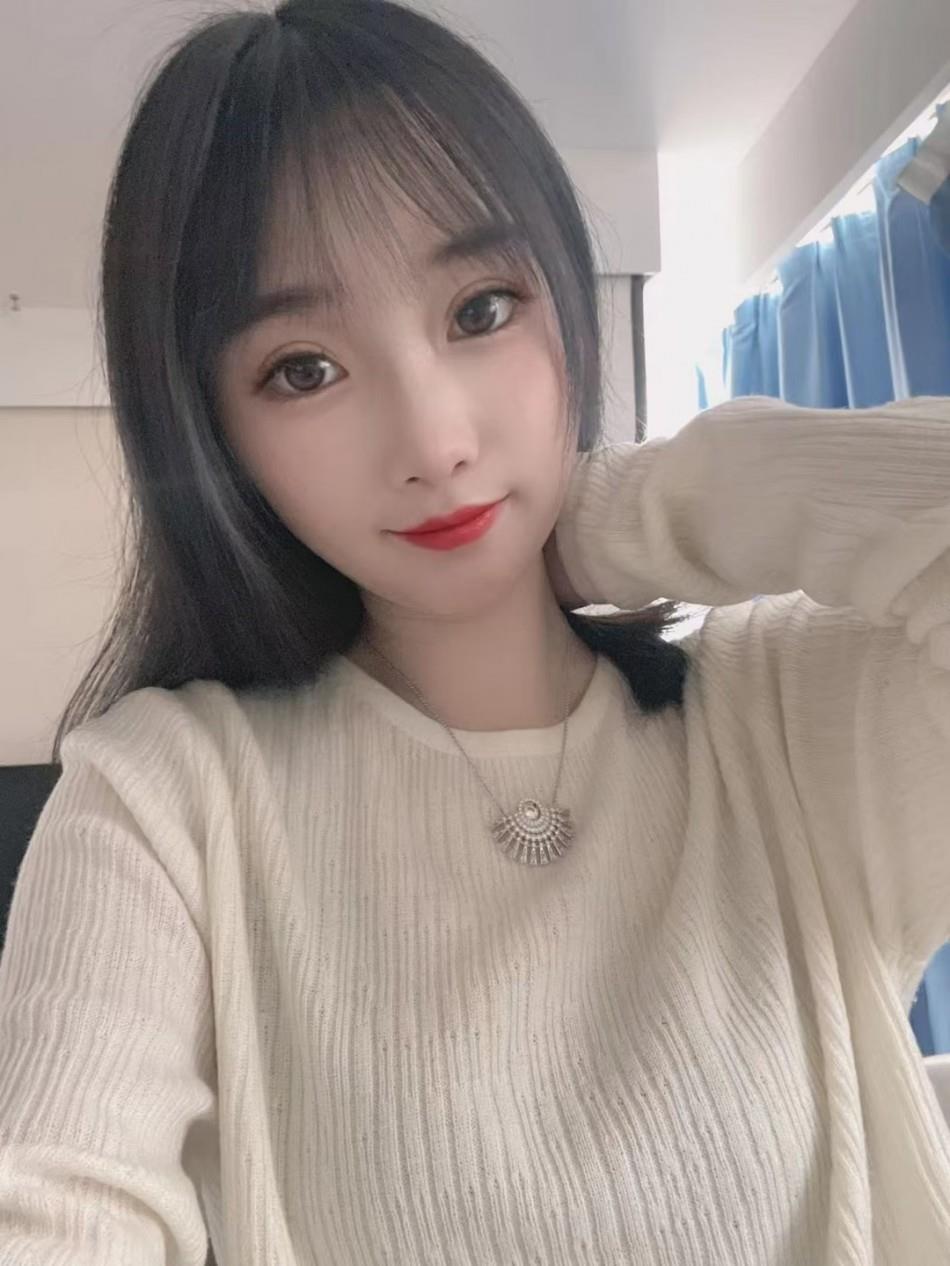 经开娇小少女 第1张