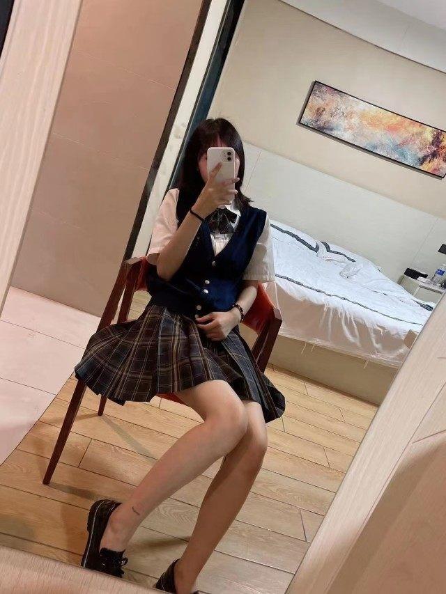 经开娇小少女 第2张