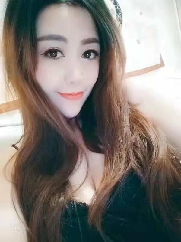 贵阳云岩区手感超好的妹子 第2张