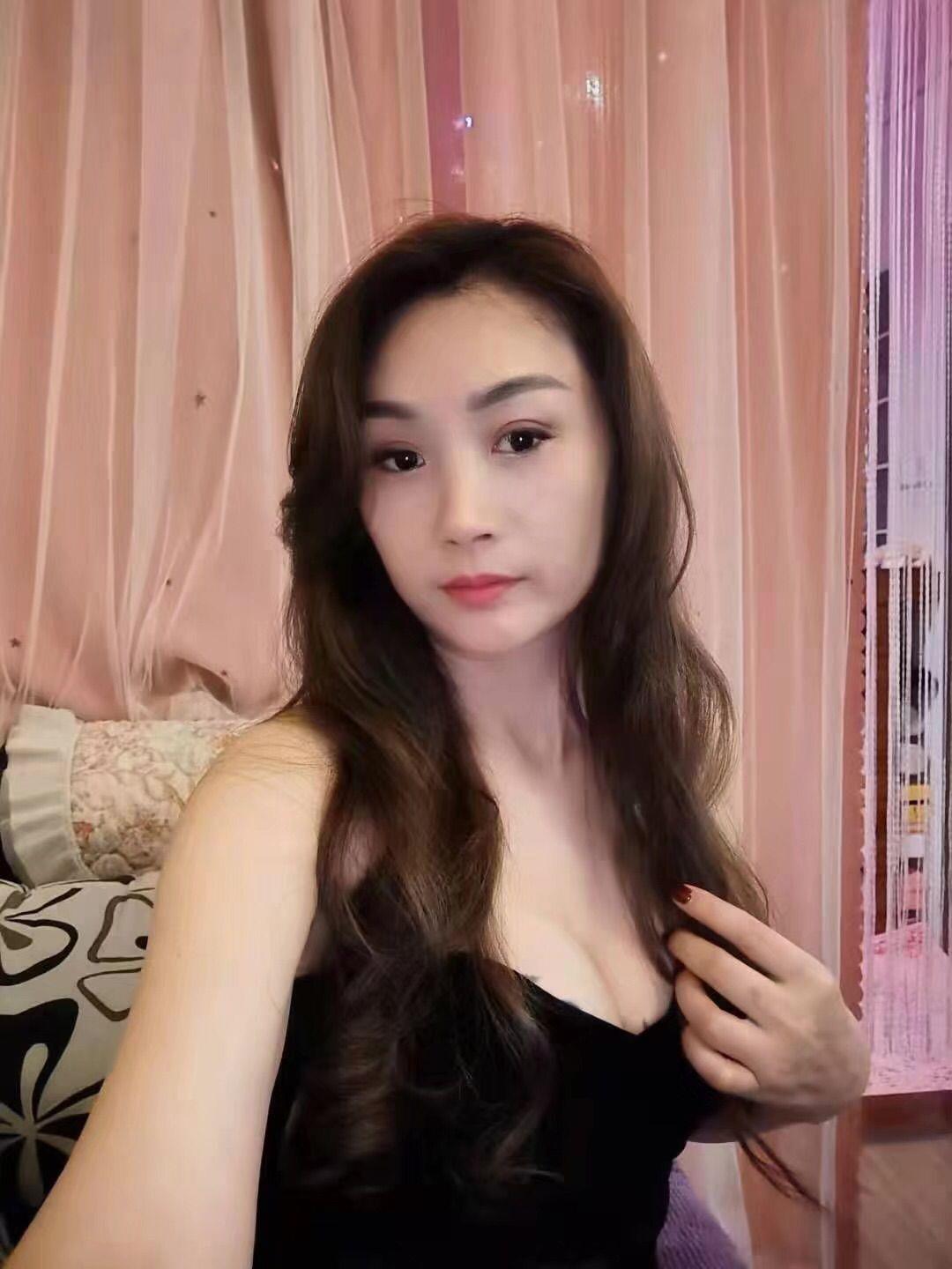 大长腿美女 第2张